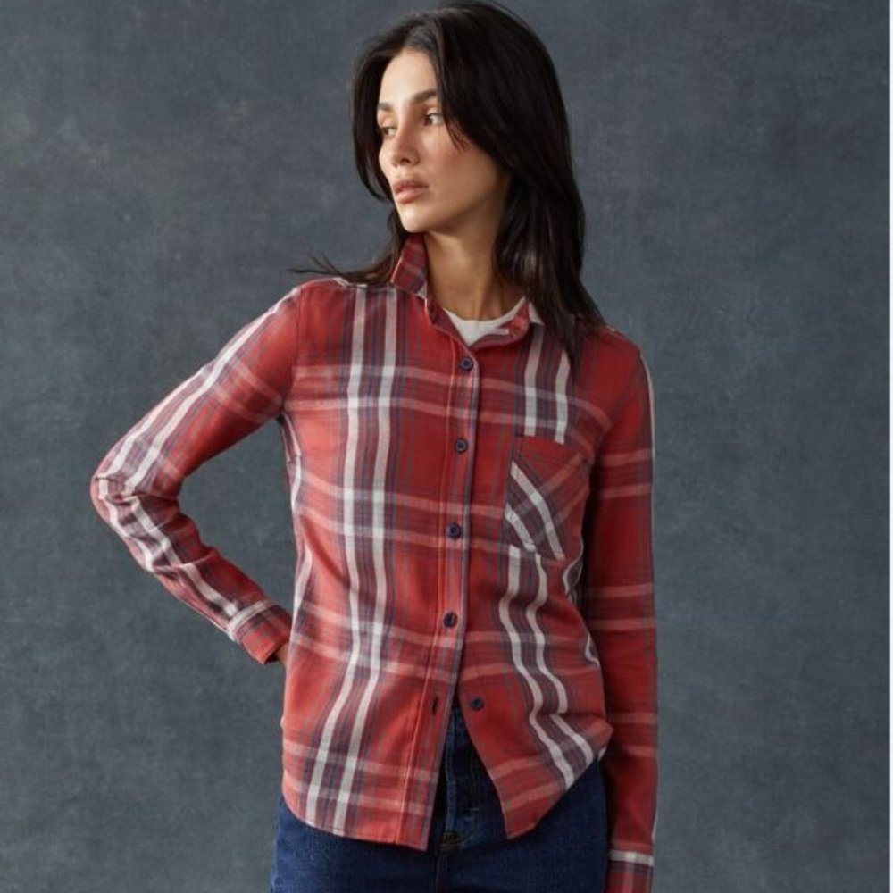 American Giant Vintage Flannel Plaid Button Down Shirt XS Brick Red